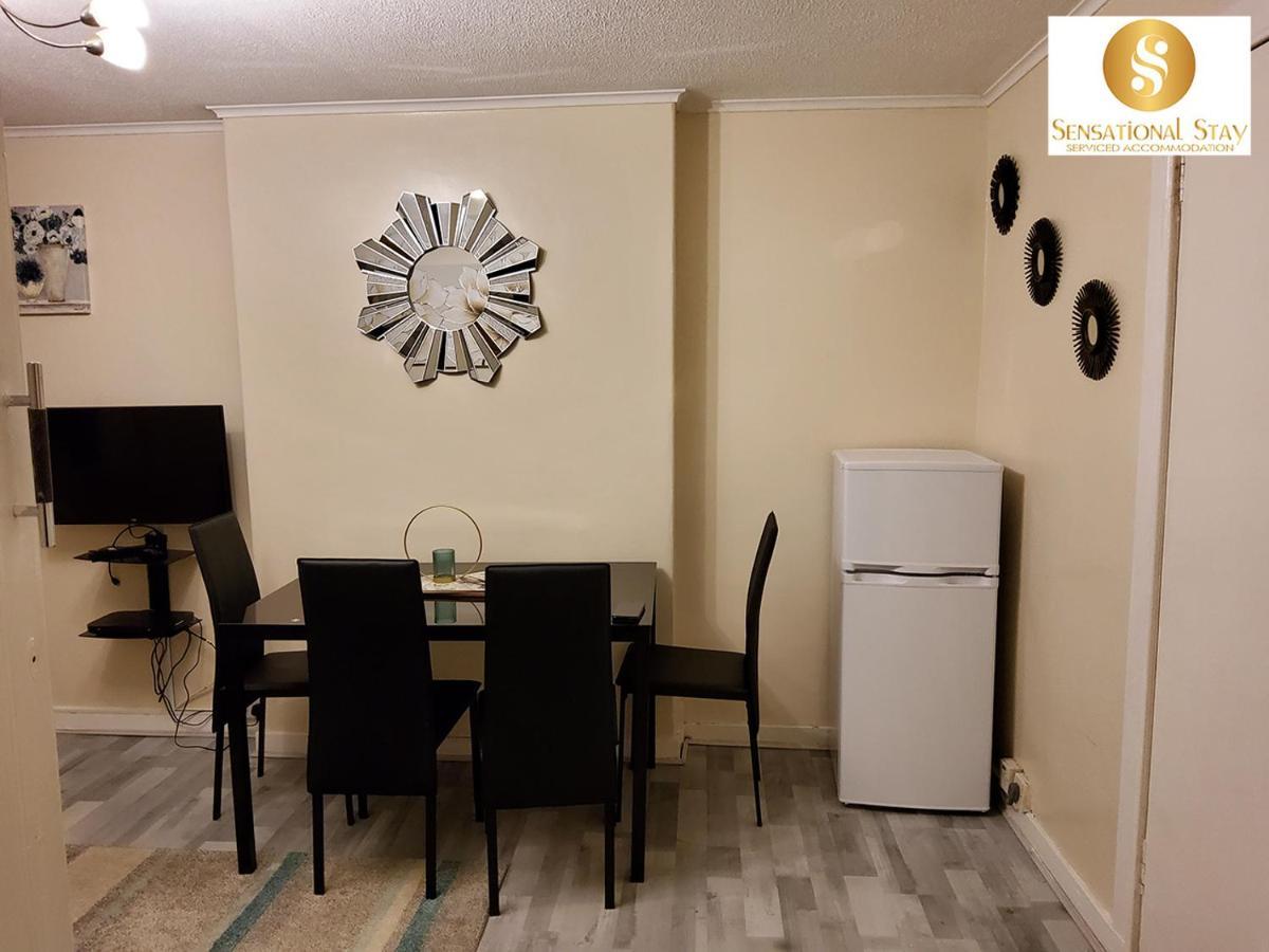 Sensational Stay Short Lets & Serviced Accommodation 2 Bedroom Apartment Aberdeen, Middlefield Place מראה חיצוני תמונה